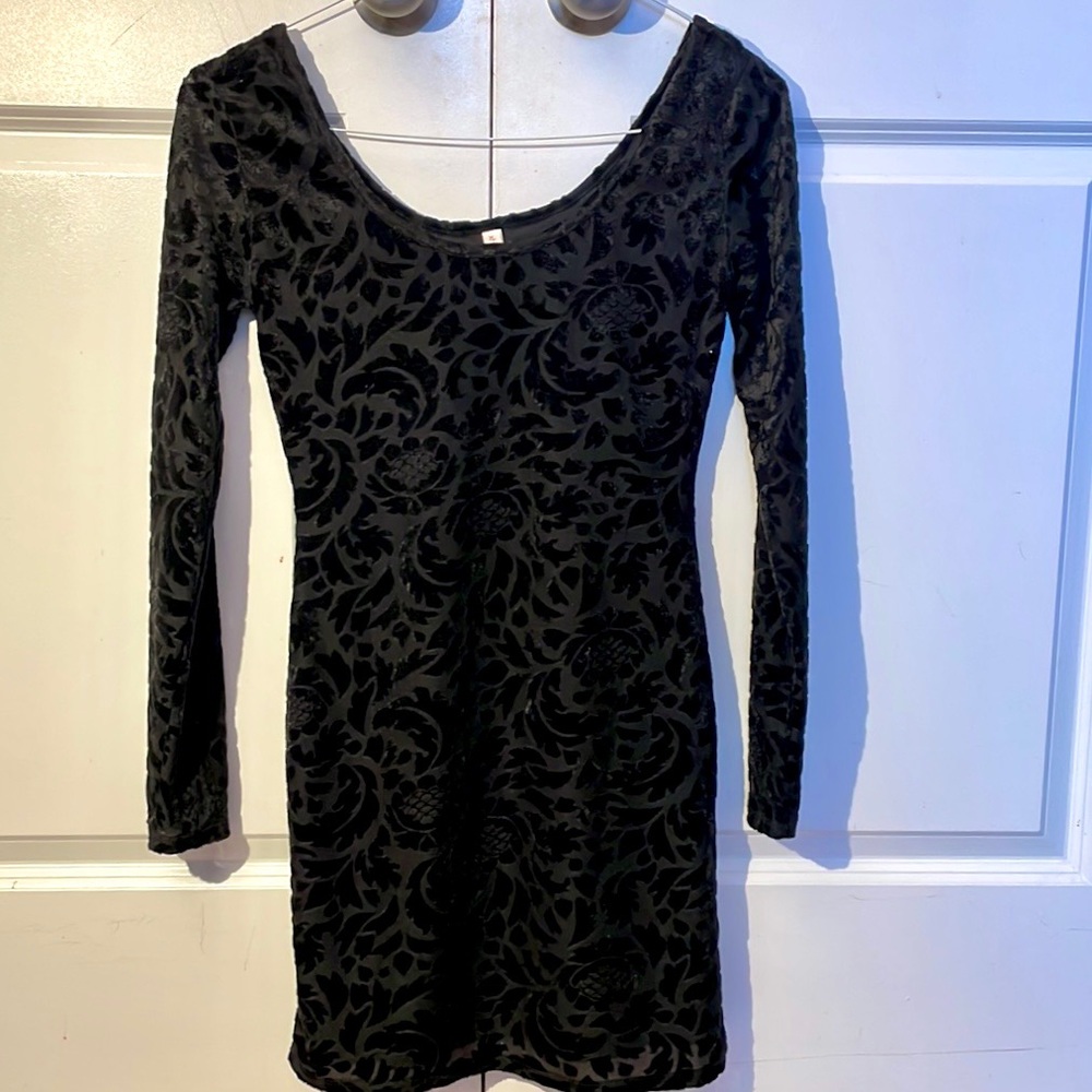 Black Cocktail dress in velvet burn-out size small - Picture 2 of 11